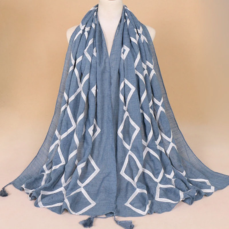 New spring and autumn fringed ethnic sunscreenscarf geometric cotton scarf shawl hijab