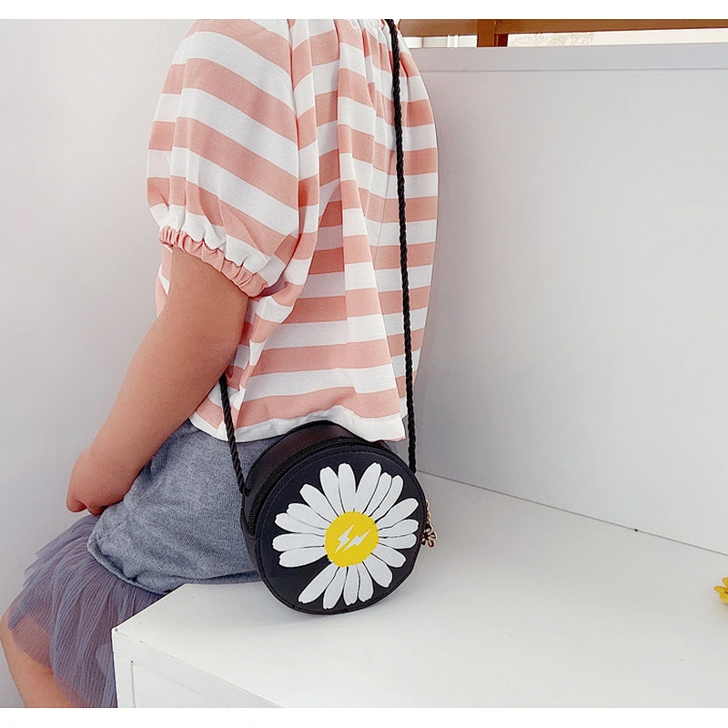 Small Mini Light Designer Inspired Luxury Daisy Handbag PU Daily Crossbody Bag For Kids Little Girls Children