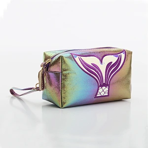 2020 Organizer Cosmetic Bag Women Party Outdoor Zipper Pouch Travel Cosmetics Holographic Makeup Bag