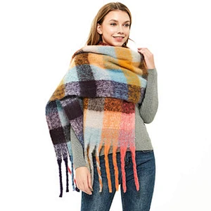 Factory Direct Europe America Autumn Winter Cashmere Double-Sided Colorful Plaid Square Scarf, Ladies Shawl Wholesale