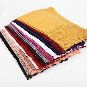 Single Color Cotton Crease Women'S Long Lace Stitching Pearl Length Wholesale Lace Hijab Scarf