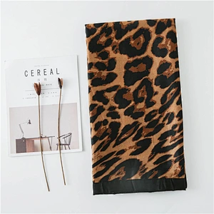 Autumn Winter Cotton And Linen Scarf Sexy Leopard Print Black Edge All-Inclusive Thick Double-Sided Big Shawl
