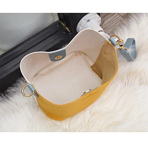 Embroidery pattern pu leather women tote bags stylish messenger bags