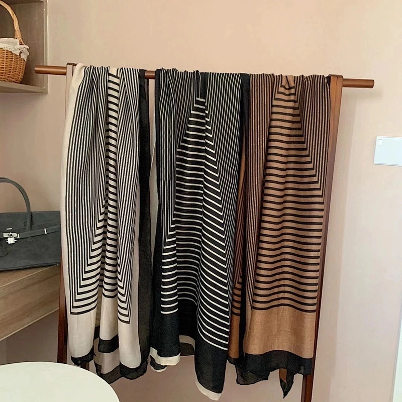 Factory Direct Autumn Winter Wild Ins Geometric Square Scarf Elegant Cotton And Linen Scarf