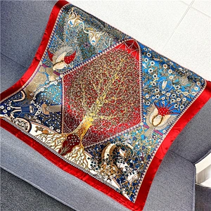 2020 New Sunscreen Silk Scarf Women Winter Silk Cashew Flower Square Scarf Turban Silk Scarf Wholesale