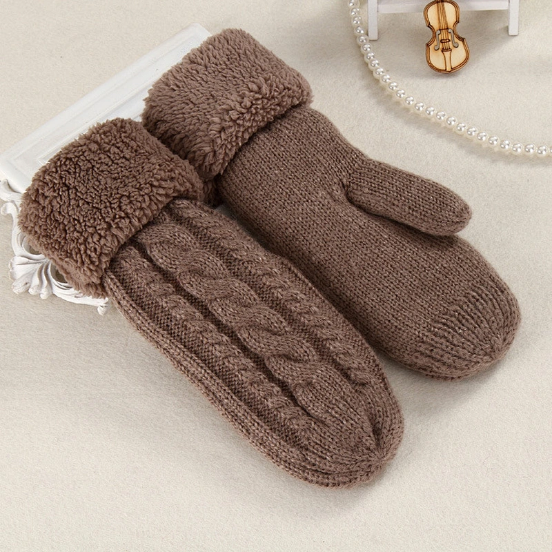 2020 Winter Fashion Ladies Gloves Riding Gloves New Trend Mohair Thickened Plus Velvet Single Finger Gloves