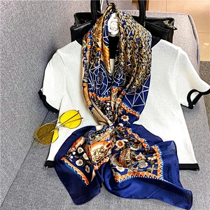 2020 New Sunscreen Silk Scarf Women Winter Silk Cashew Flower Square Scarf Turban Silk Scarf Wholesale
