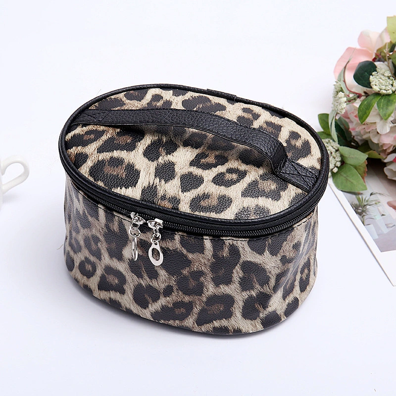 Fashion Wild Girl Storage Bag Travel Bag Leopard Pattern Print Portable Cosmetic Bag