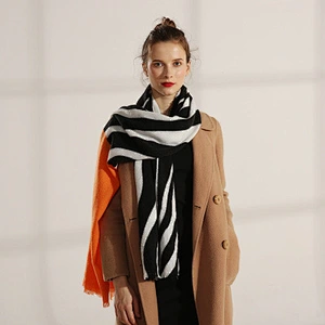 New style wild temperament section warm stitching printed strips long women scarf shawl