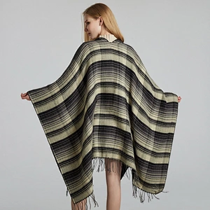 Factory Direct Scottish Classic Color Plaid Shawl Cloak Cashmere Tassels Thick Warm Shawl