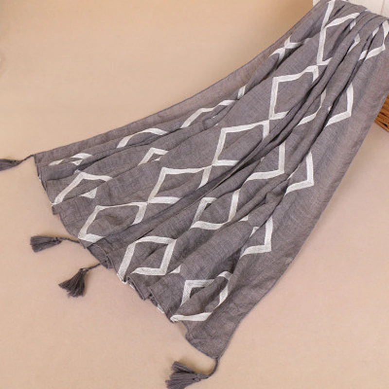 New spring and autumn fringed ethnic sunscreenscarf geometric cotton scarf shawl hijab