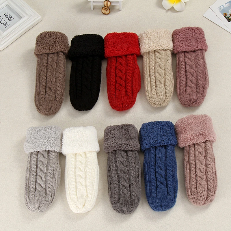 2020 Winter Fashion Ladies Gloves Riding Gloves New Trend Mohair Thickened Plus Velvet Single Finger Gloves