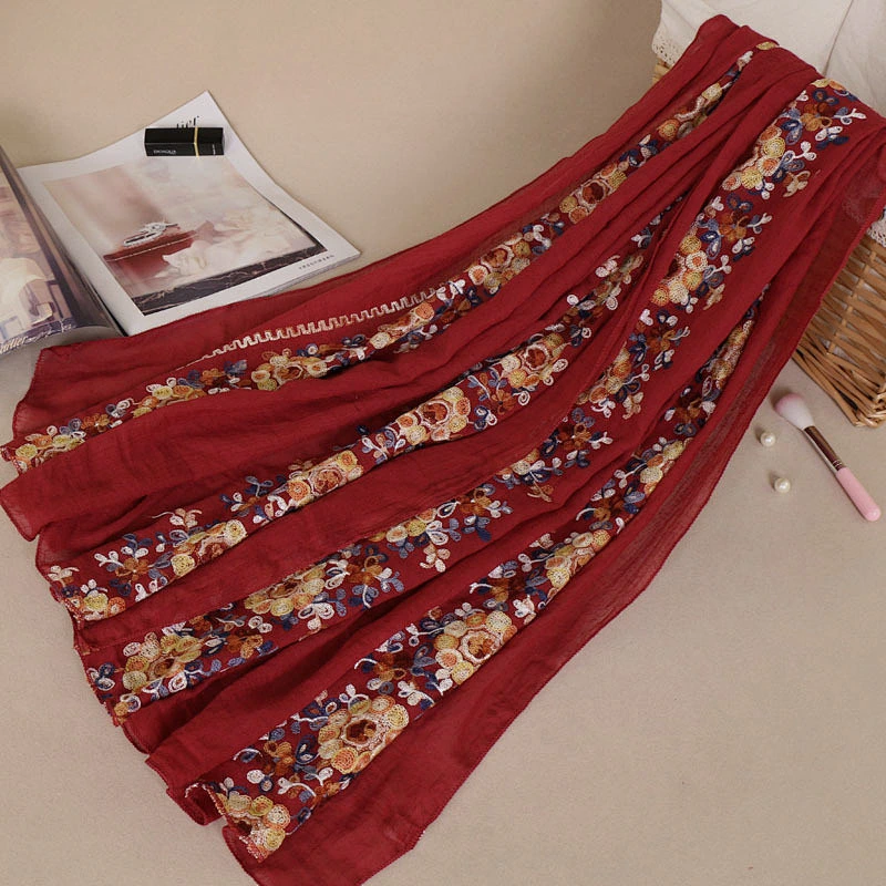 The new dual-use cotton female shawl promotional muslim embroidered flower long scarf