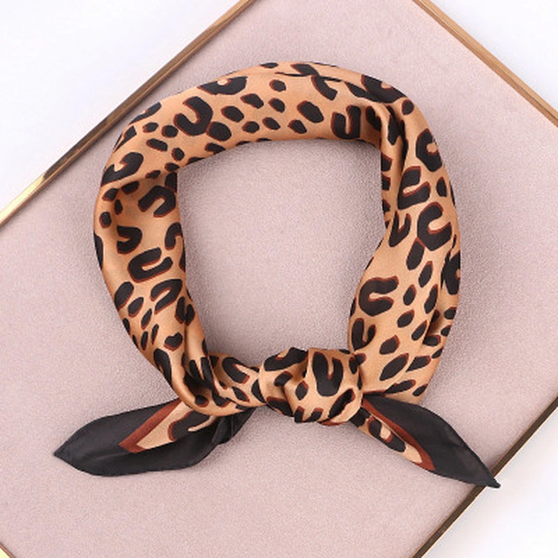 Spring and autumn wild new decorative ladies small square scarf custom print satin silk square scarf
