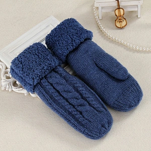 2020 Winter Fashion Ladies Gloves Riding Gloves New Trend Mohair Thickened Plus Velvet Single Finger Gloves