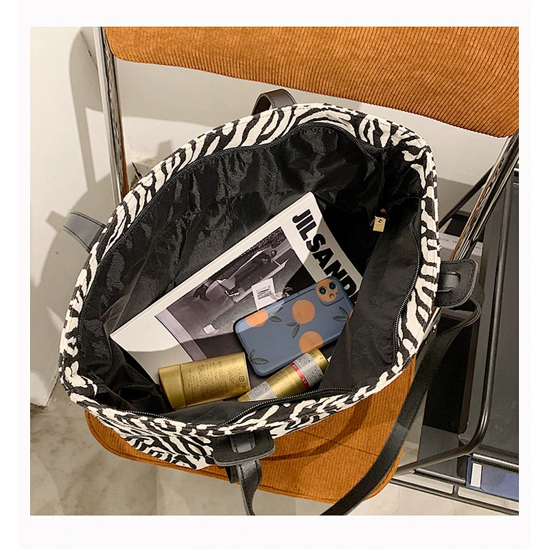 Factory Wholesale Custom  Women Handbag Fashion Lady Shoulder Bag Hot selling winter handbag Tote