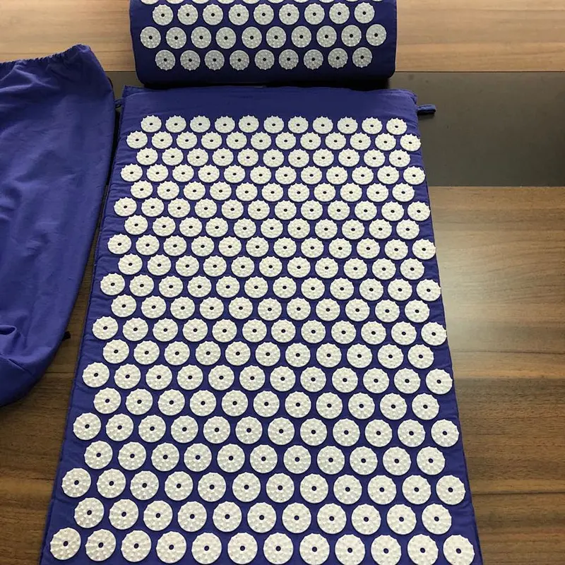 72*42cm mat+37*15*10cm pillow in  pouch  (no logo)
