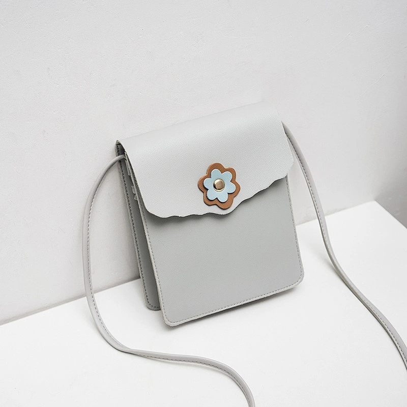 Fashion Retro Small Square Bag Flower Decoration Shoulder Bag Female Crossbody Bag
