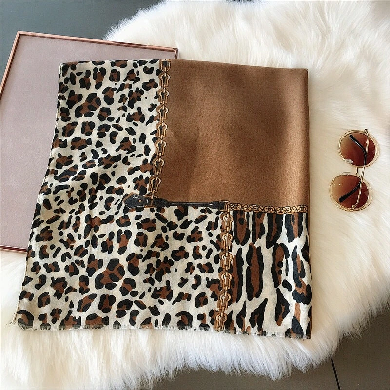 2020 Autumn Winter Thin Female Leopard Stitching Fashion Cotton Hemp Leopard Print Scarf Shawl