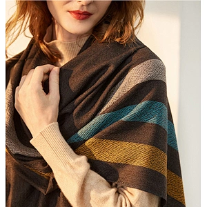 2020 Wholesale Soft Warm Worsted Thin Shawl Custom New Fashion Women Warm 100% Wool Scarf For Winter