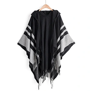 2021 Wholesale Autumn Winter Ladies Cape Shawl With Hood Warm Tassel Scarf Shawl Dual-Use Thick Shawl