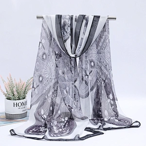 2020 new tide chiffon shawl floral printing scarves ladies sunscreen beach towel shawl scarf
