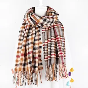 2020 Amazon Hot Sale Shawl Retro Plaid 3 Color Tassel women's cashmere plaid scarf