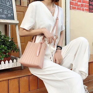 New Arrival Quality Crossbody Daily Use Shoulder Bag Small Transparent Plastic Bags OEM Women Clear Handbags