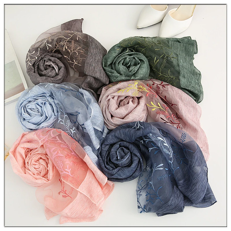2020 summer shade beach towel shawl sunscreen scarf ladies fashion hollow printed gauze
