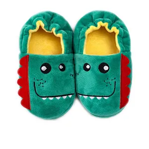 OEM Winter Super Soft Green Dinosaur Slippers Plush Indoor Bedroom Modern Girls Novelty Wholesale Indoor Plush Slippers