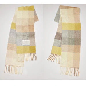 Factory Direct Sales 2020 Autumn Winter New Color Matching Plaid Fringe Scarf Rainbow Plaid Warm Scarf With Tassel
