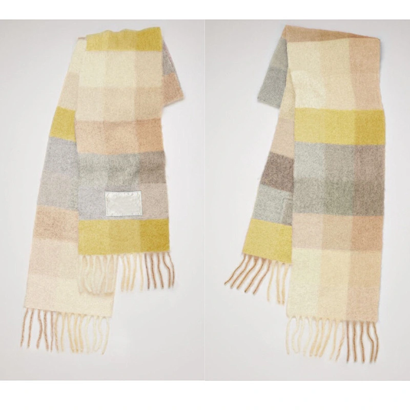Factory Direct Sales 2020 Autumn Winter New Color Matching Plaid Fringe Scarf Rainbow Plaid Warm Scarf With Tassel