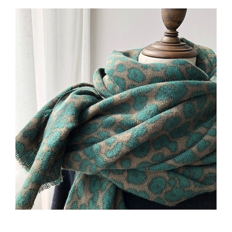 Western Style Avocado Green Scarf Women Winter Korean Wild Leopard Print Long Thick Shawl