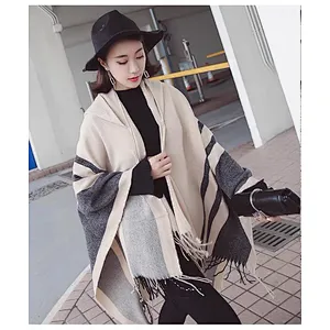 2021 Wholesale Autumn Winter Ladies Cape Shawl With Hood Warm Tassel Scarf Shawl Dual-Use Thick Shawl