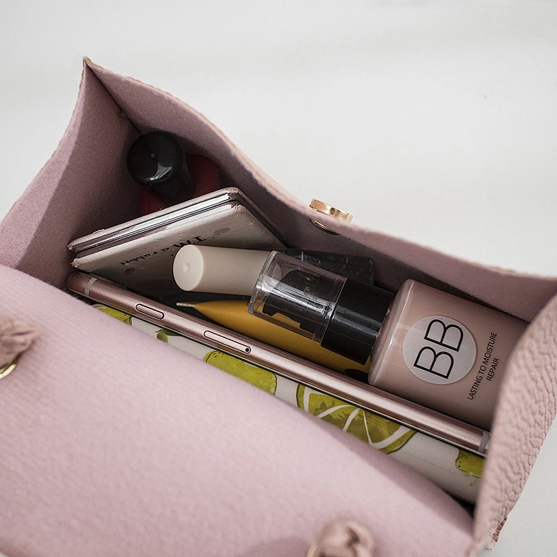 Korean Version New Simple Female Bag Shoulder Messenger Bag Retro Casual Fresh Silk Scarf Small Square Crossbody Bag