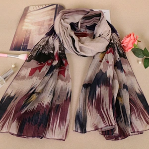 Encrypted Bali Yarn Graffiti Printed Sunscreen Shawl Scarf Women Voile Fabric Scarf Muslim Hijab
