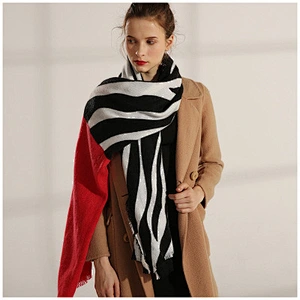 New style wild temperament section warm stitching printed strips long women scarf shawl