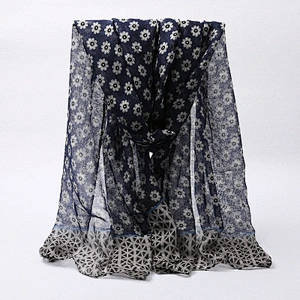 New daisy printed sunscreen shawl voile fabric muslim outdoor headscarf scarf beach shawl