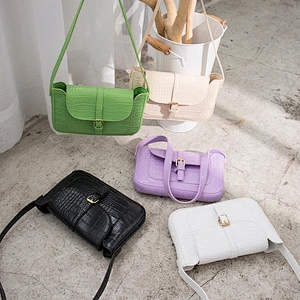 Fashion Crocodile Pattern Small Square Underarm Bag Belt Buckle Decoration Mobile Phone Bag Messenger Female Shoulder Bag