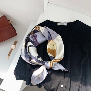 Hot sale 2020 new 55cm carriage printed silk square scarf women plain