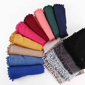 Factory direct tie-dye cotton and linen fight monochrome hair ball muslims cotton shawls hijab scarf