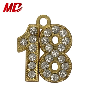 Vertical bling 2019 Year Tag Round Year Tassel Charms for Graduation Caps Souvenir
