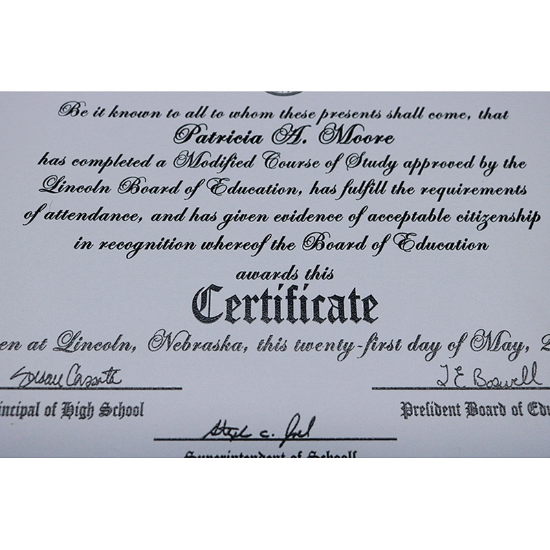 Raised Letter Certificate Paper for Graduates