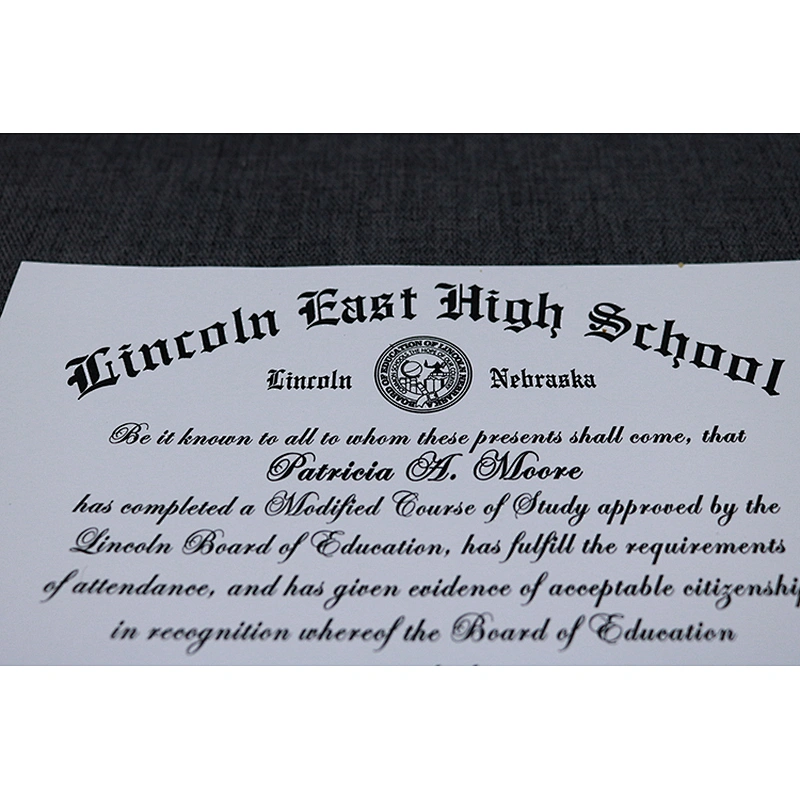 Raised Letter Certificate Paper for Graduates