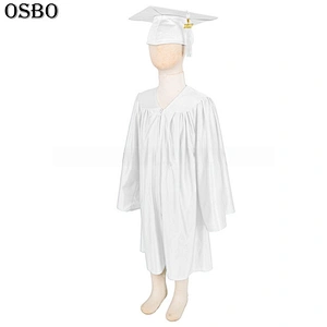 New High Quality Matte Fabric Children's Graduation Caps and Gowns Set for Sale