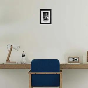 classic Basics Black Picture or Poster Frame mat for 5*7in photos