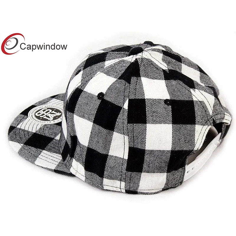 Red Checks Brushed Wool Baseball Caps With A Sticker On Peak