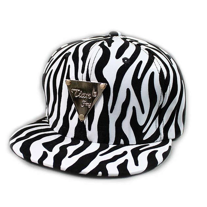 Gold Metal Logo Fitted Baseball Hats With Zebra Pattern Printing Fabric