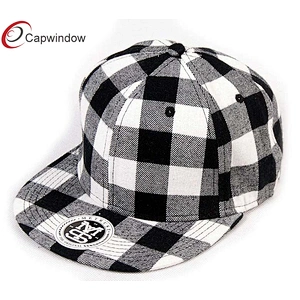 Red Checks Brushed Wool Baseball Caps With A Sticker On Peak