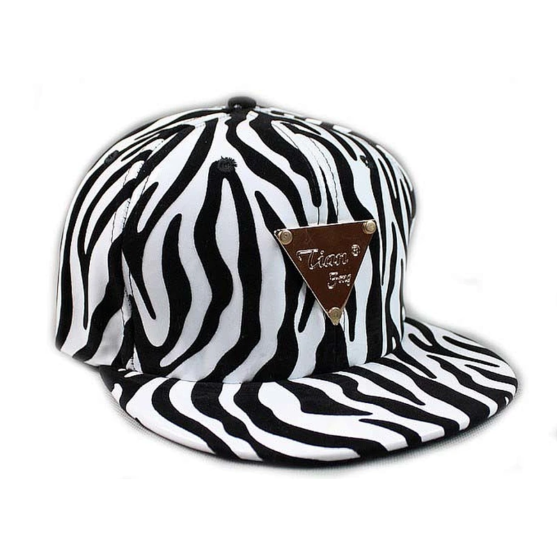 Gold Metal Logo Fitted Baseball Hats With Zebra Pattern Printing Fabric